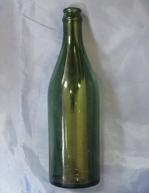 Бутылка  из под минеральной воды «Арзни» 0,5 л.
