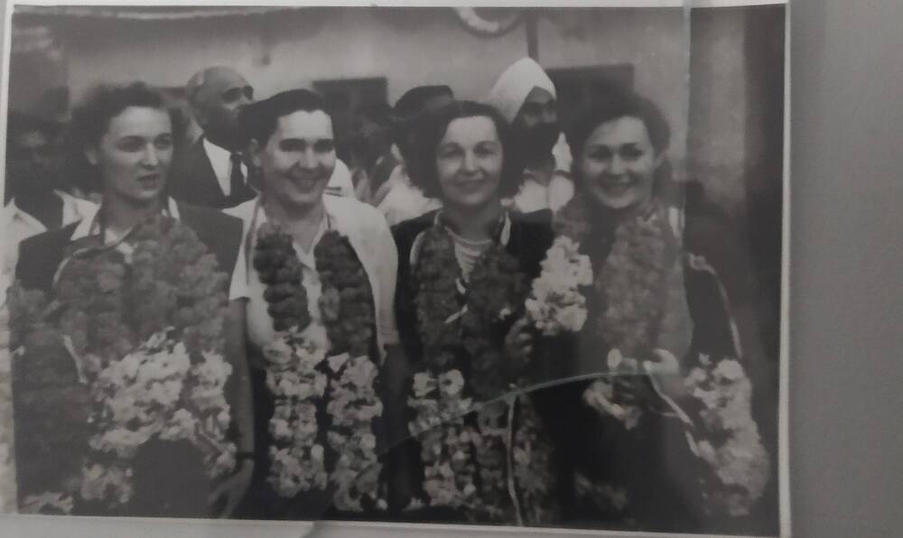 Фото. Смирнова Мария Николаевна. На кинофестивале в  Дели  1951 год.