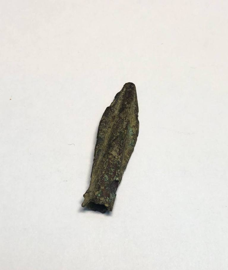 Наконечник скифских стрел трехгранный с шипом VII-VI в. до н.э., литой
