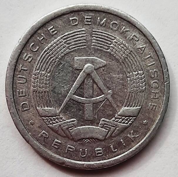 Монета достоинством 1 pfennig