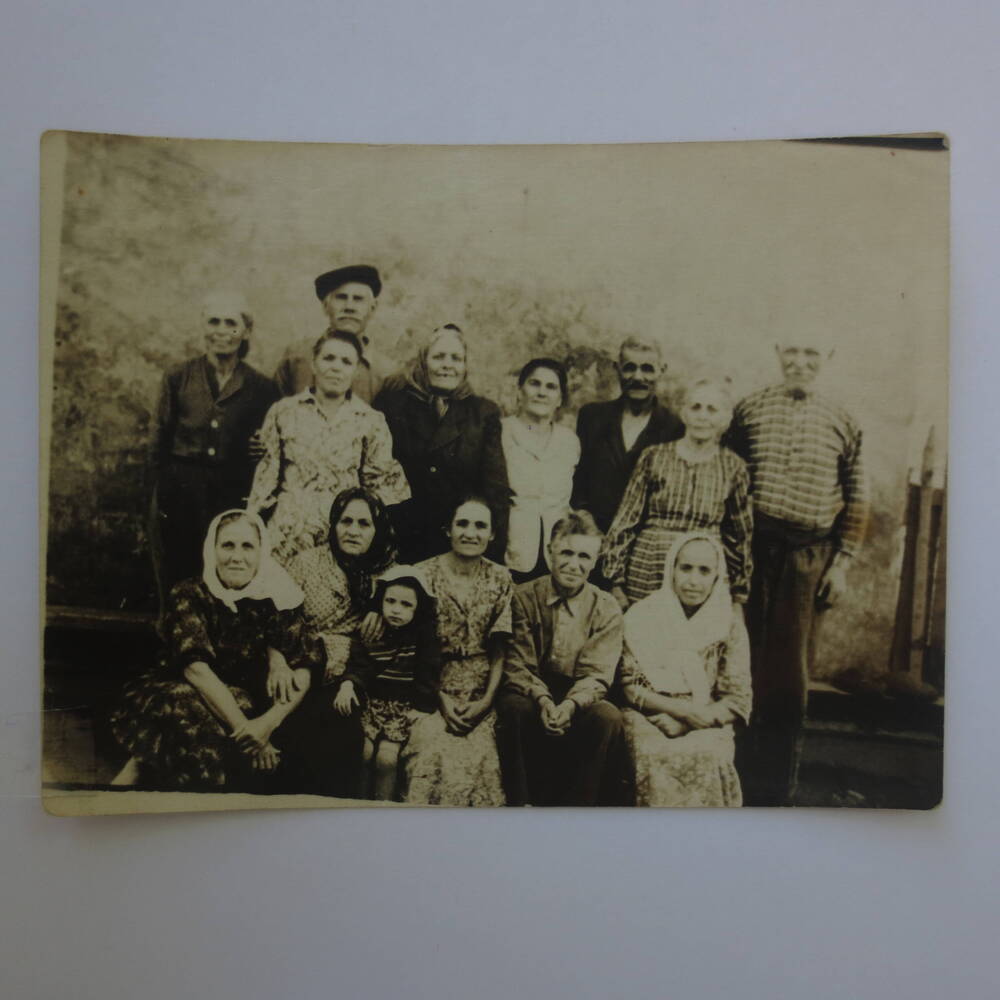 Фотография. Жители с. Чернополье на Урале , 1950 г., XX в