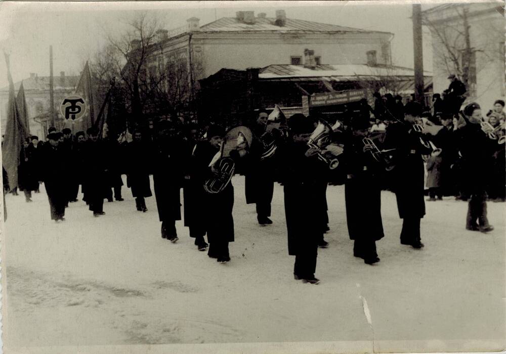 Фотография. Октябрьская демонстрация.