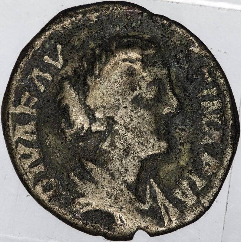 Монета. Римская империя. Марк Аврелий (для Фаустины II), денарий