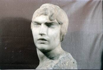 Скульптура С. Эрьзи «Актриса» 1922г.