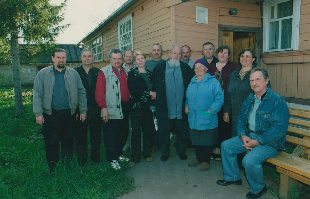 Фото. Встреча протоиерея В.Ермакова с прихожанами в г.Болхове.