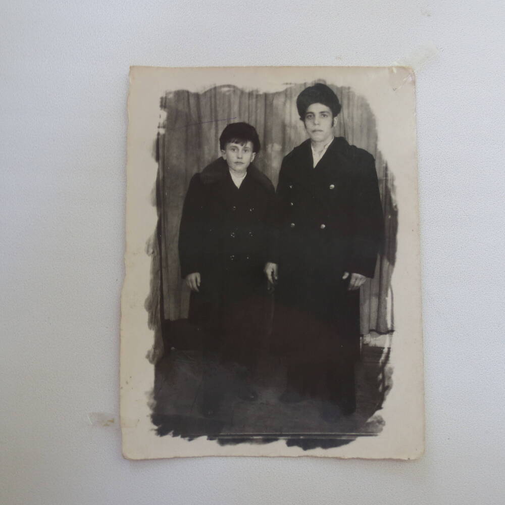 Фотография. Два брата, 1950 г. , Пермская область.