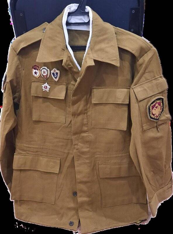 Форма повседневная солдатская нового образца. Состоит: куртка,брюки. Цвет хаки. 1991 год.