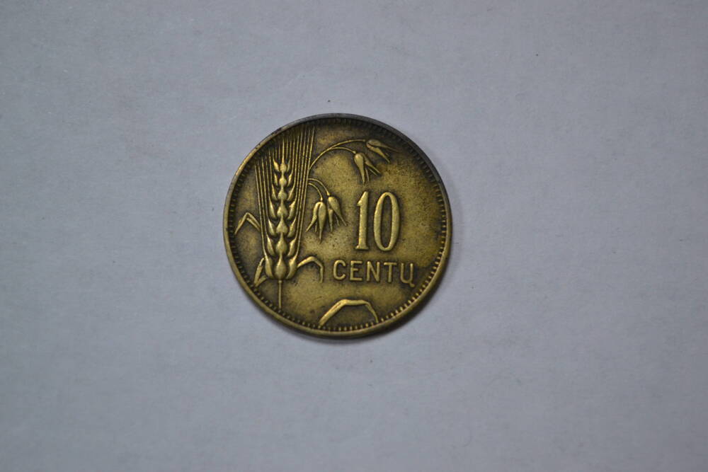 монета 10CENTU 1925г., литовская буржуазная республика