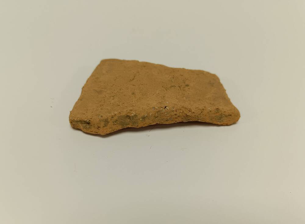 Предметы быта Новосвободненского поселения нач. III тыс. до н.э. эпоха ранней бронзы: осколки глиняной посуды