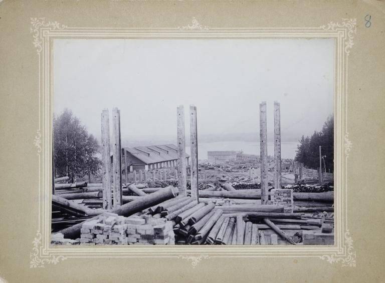 Фотография. Вид с Важ-Пашни на бывший Кувинский завод. (Фото И.И. Голубева).