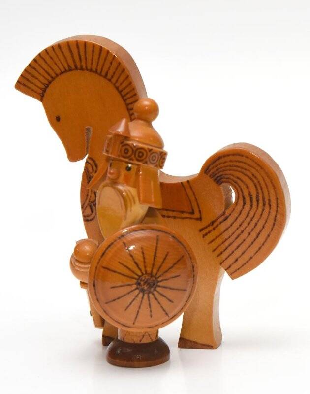 Деревянная игрушка Воин с конём, из деревянного игрушечного комплекта Воины с конями