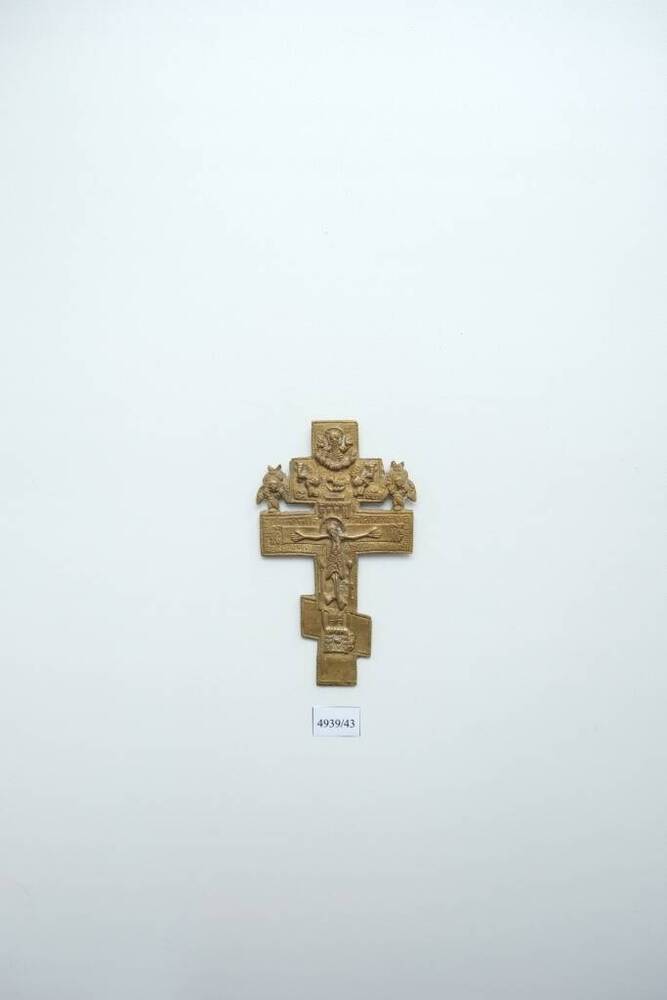 Крест наперсный «Распятие Христово» с херувимами