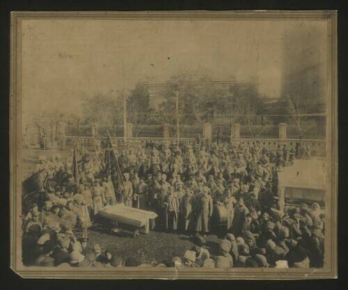Фотография. Похороны бойца, погибшего на Царицынском фронте в 1918 году