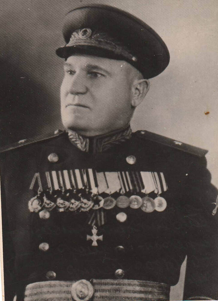 Фото. Командир 97 стр. дивизии генерал-майор Давыдов Петр Михайлович