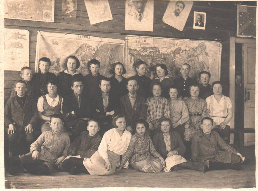 Фотография Ученики начальной школы д. Коквицы Усть-Вымского района