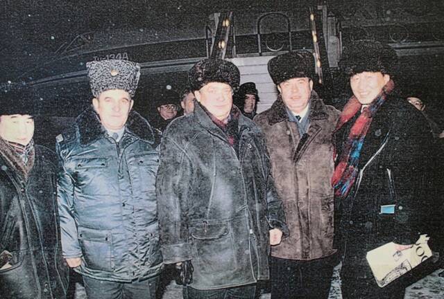 Фотография. Портрет групповой. Демьянов И.К. и Селезнев Г.Н. во время встречи в Якутске