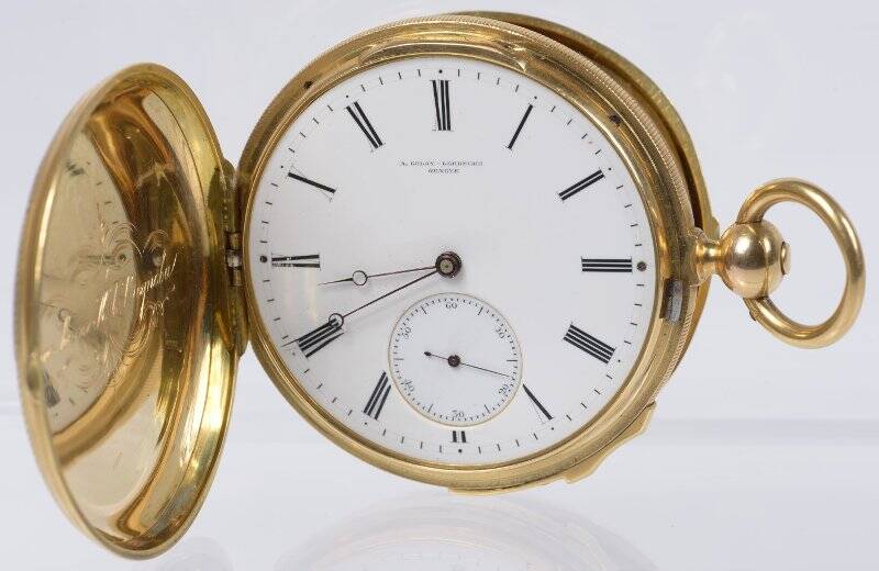 Часы карманные закрытые, с щитком под дворянской короной с вензелем О. К. К. на крышке