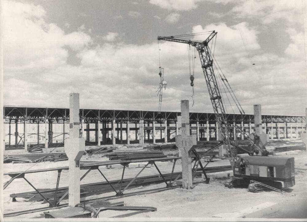 Фотография Строительство завода Тракторных прицепов. Прирельсовые склады. 1972.