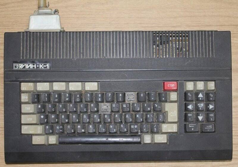 Клавиатура ЭЛИН К-1 1989 г.в.