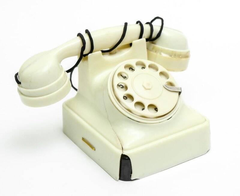 Игрушка  «Телефон детский»  белого цвета,аппарат № 1.