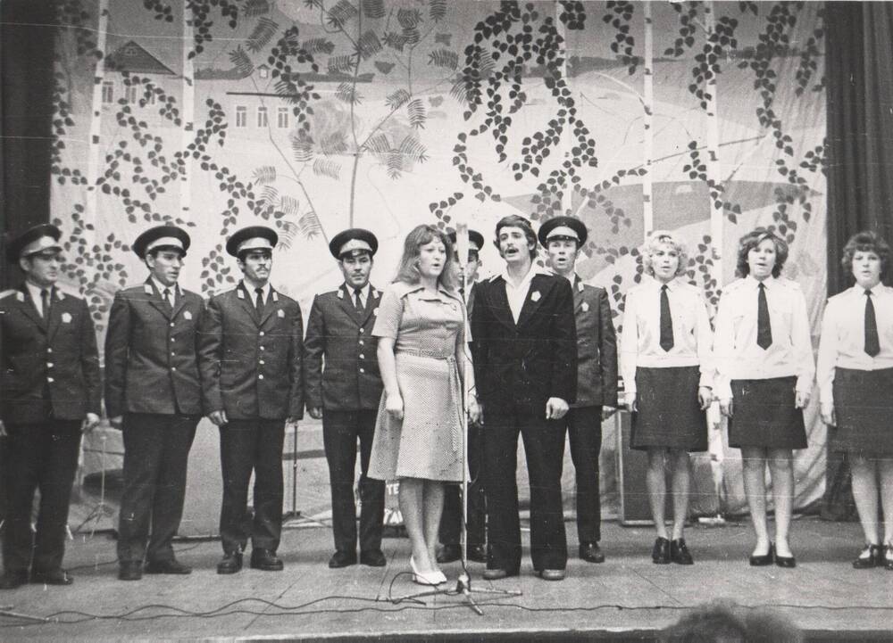 Фото групповое Празднование Дня милиции в ГДК, 1976г.