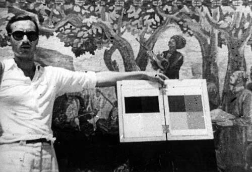 фотография. Ассистент режиссера В.В. Катанян на съемках документального фильма
Фильм: Советская Туркмения. 1950