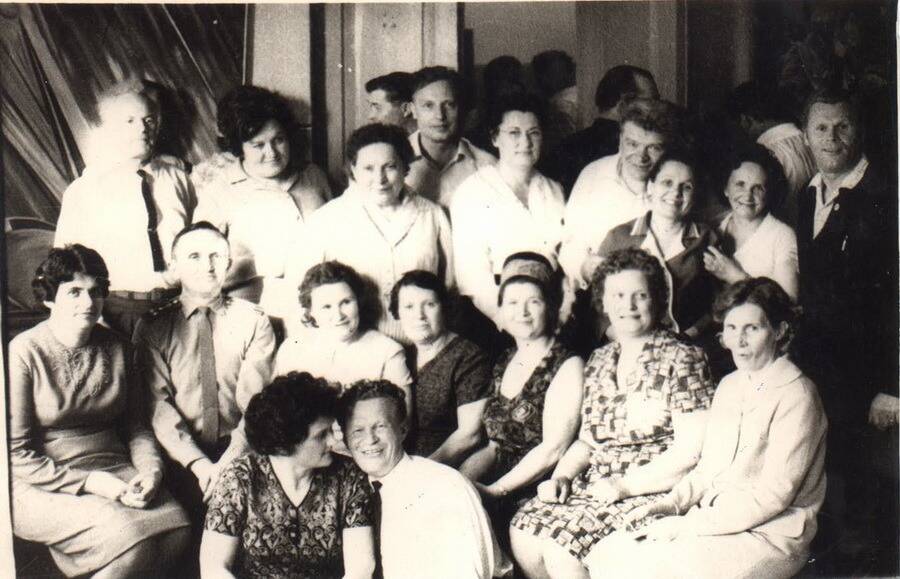 Фото. Портрет групповой. Выпускники 1938 года средней школы № 1
