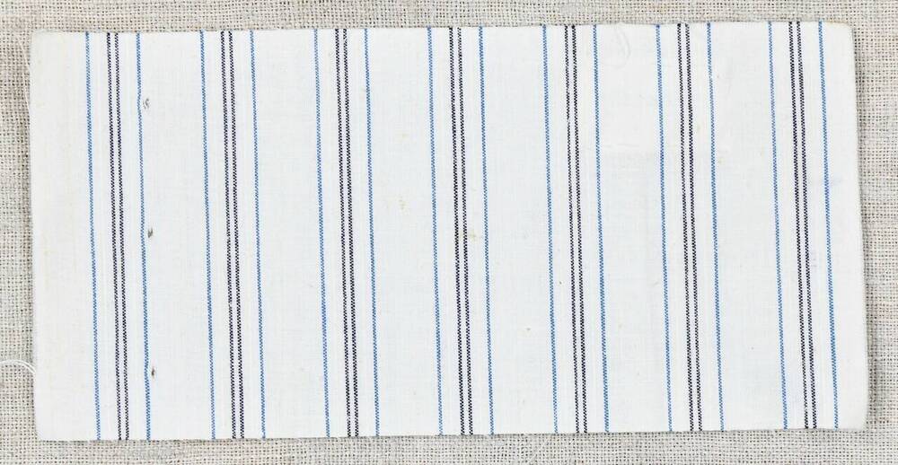 Образец ткани из Альбома образцов рубашечных и плательных льняных и полульняных тканей.