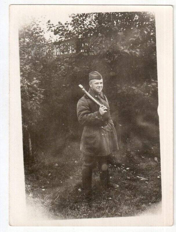Фотография «Василий Белов во время службы в рядах Советской армии»