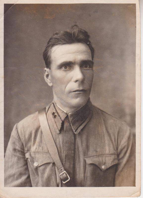 Фотография. Бодухин Петр Николаевич в военной форме, 1940 г.