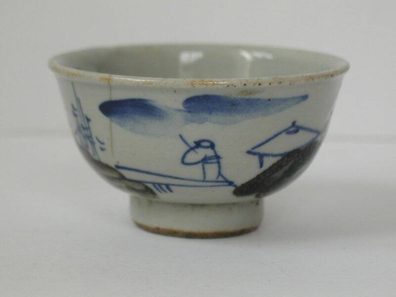 Чашка для чая с изображением пейзажа.