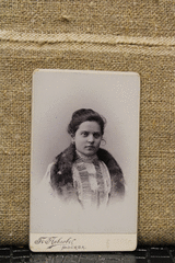 Фото Шебуевой Любови Семёновны 1901 г.р.  - мать Галины Борис. Шебуевой