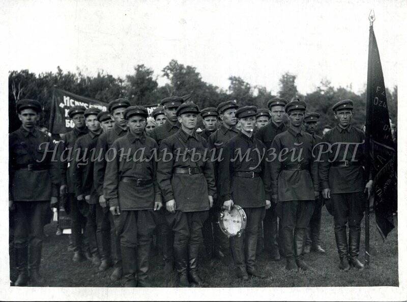 Фотография. Ансамбль красноармейской песни и пляски клуба Спартак