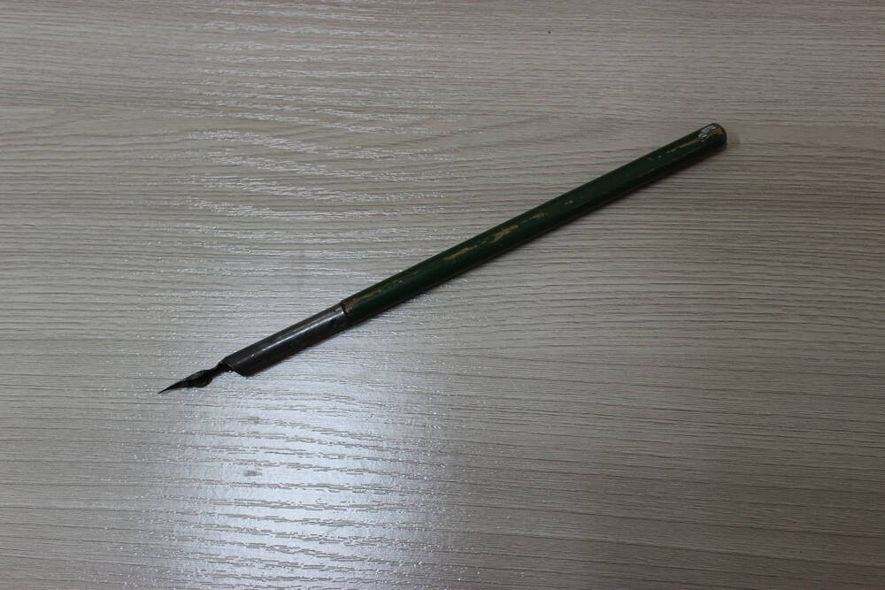 Ручка-перо для письма чернилами
