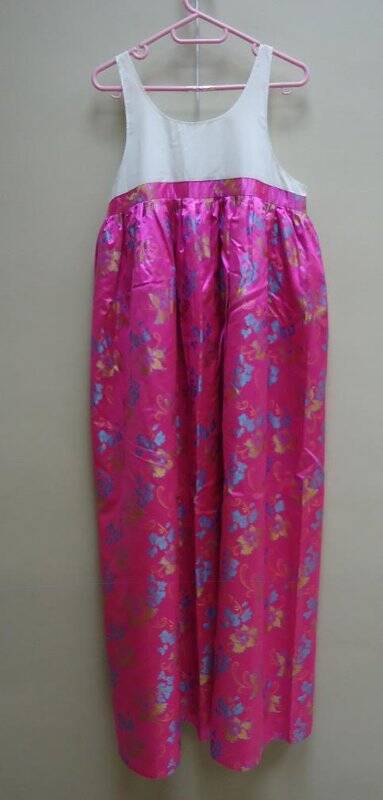Чхима - юбка. Из комплекта: Женский костюм Ханбок.