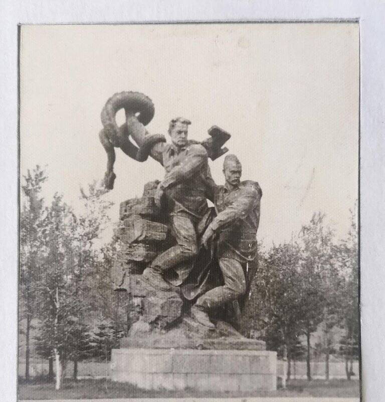 Фотография «Памятник героям-защитникам Сталинграда»