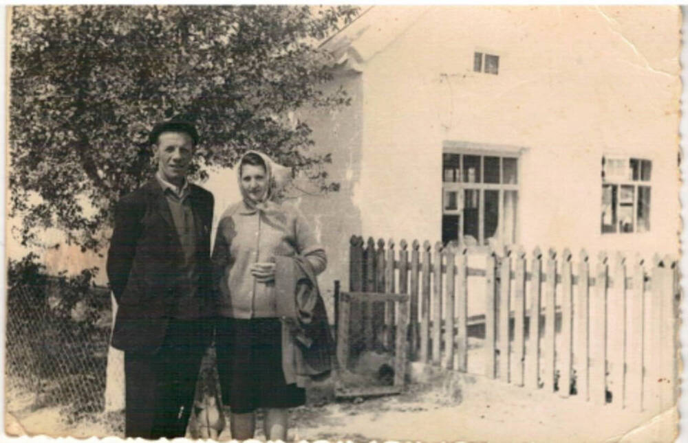 Фотография Белоус Н.Н. и  супруги Марии Федоровны.