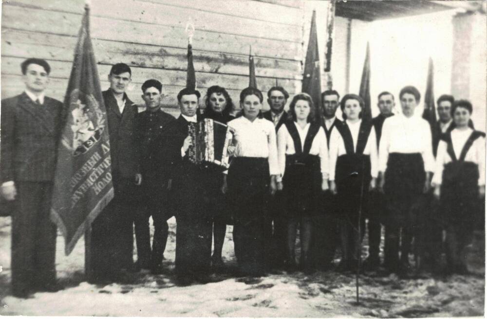 Фотография (копия). Приветствие IV партконференции 1949 г. учащимися СШ №1 с. Молотовского Ставропольского края.