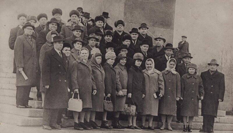 Фотография. Делегация 23 съезда КПСС от Оренбургской партийной организации. 1966г.