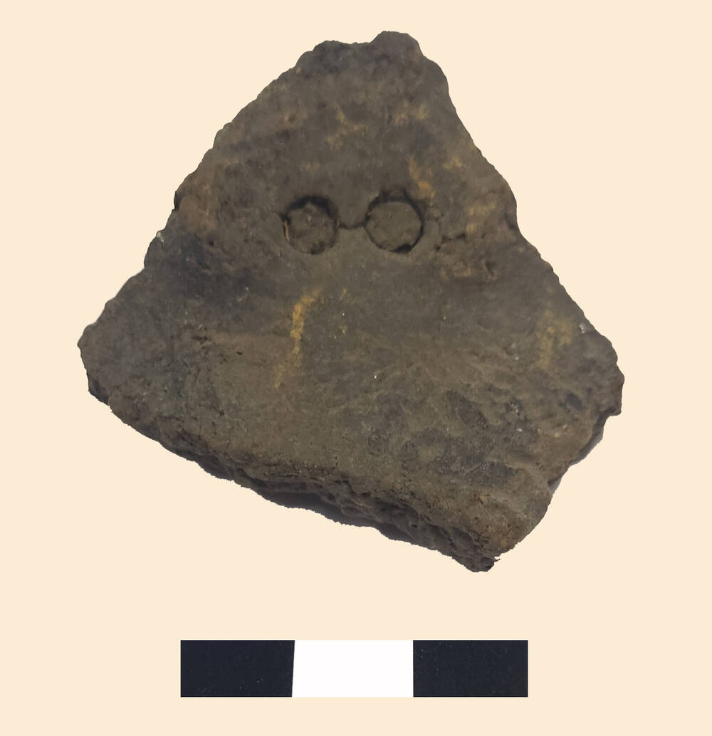 Сосуд, фрагмент венчика. Археологический памятник Люскус I