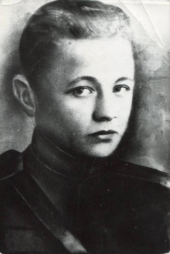 Фотокопия ч/б. Розметайло Александр. 1943 г.