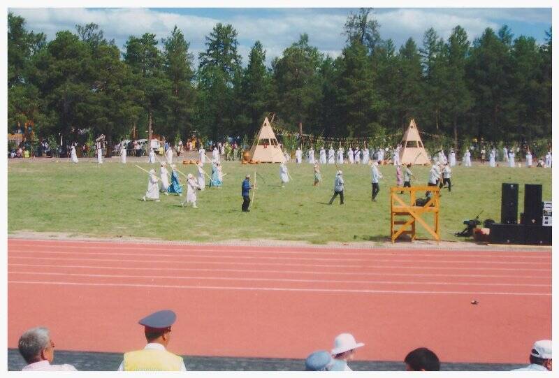 Фотография. «Олоҥхо ыһыаҕа» в Горном улусе.