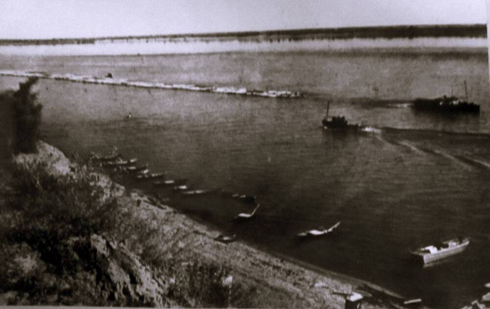 Фотография. Панорама Волги до строительства гидроузла. 1950-1951 гг.