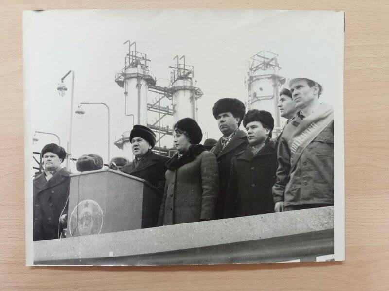 Митинг, посвященный пуску ЭЛОУ-7, 1979 г. Фотография