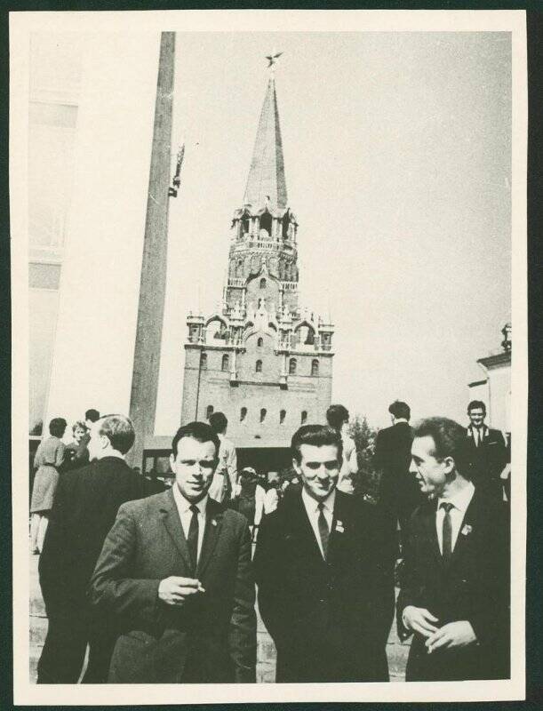Фотография. Делегаты XV съезда ВЛКСМ в Кремле. Москва, май 1966 г.