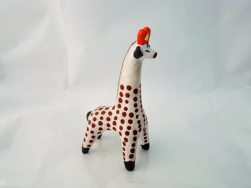 Дымковская игрушка Жираф.