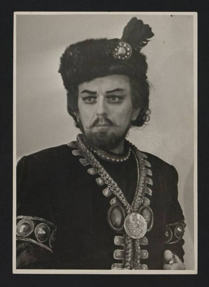 Фото  Владимир Викторович Ивановский в роли Бани Бана (опера Эркеля «Бани Бан»), 22 апреля 1959г.  
