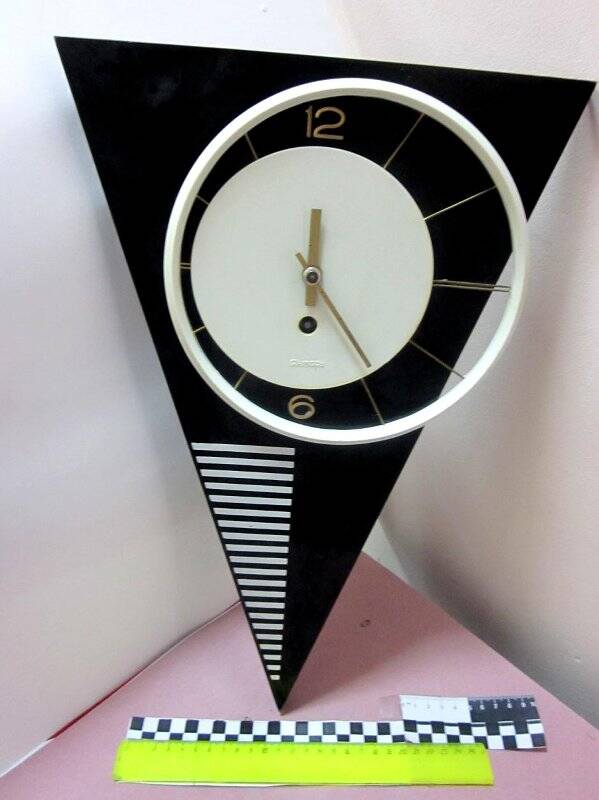 Часы настенные механические «Янтарь», из комплекта часы «Янтарь»