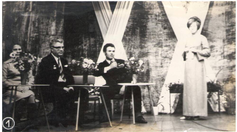 Фотография Встреча с делегатами 25 съезда КПСС