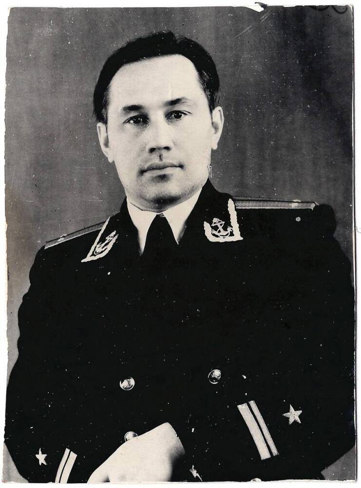 Фото Томилова К.А., капитана III ранга в отставке